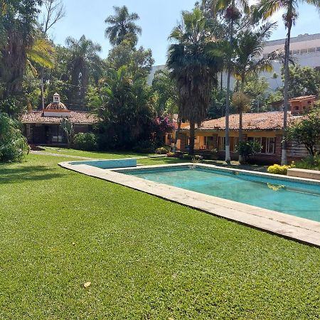 Auto hotel Jardines de Amatitlán Cuernavaca Exterior foto