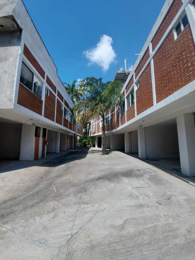 Auto hotel Jardines de Amatitlán Cuernavaca Exterior foto