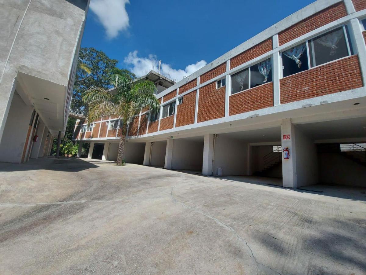Auto hotel Jardines de Amatitlán Cuernavaca Exterior foto