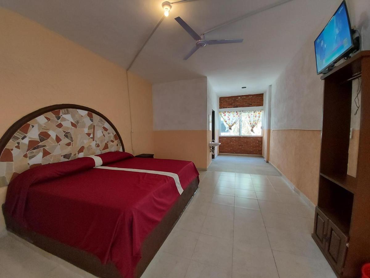 Auto hotel Jardines de Amatitlán Cuernavaca Exterior foto