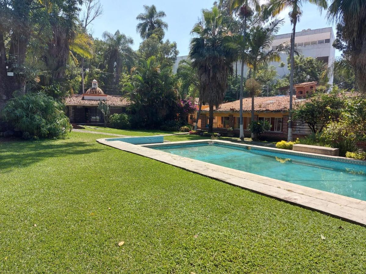 Auto hotel Jardines de Amatitlán Cuernavaca Exterior foto